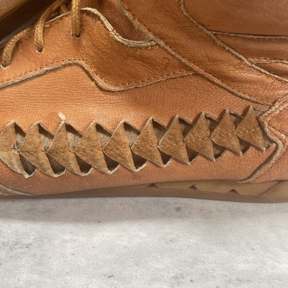 Rare Vintage Candies Ankle Booties Leather Womens Size 9M Vented Tan Camel Brown - Picture 3 of 9